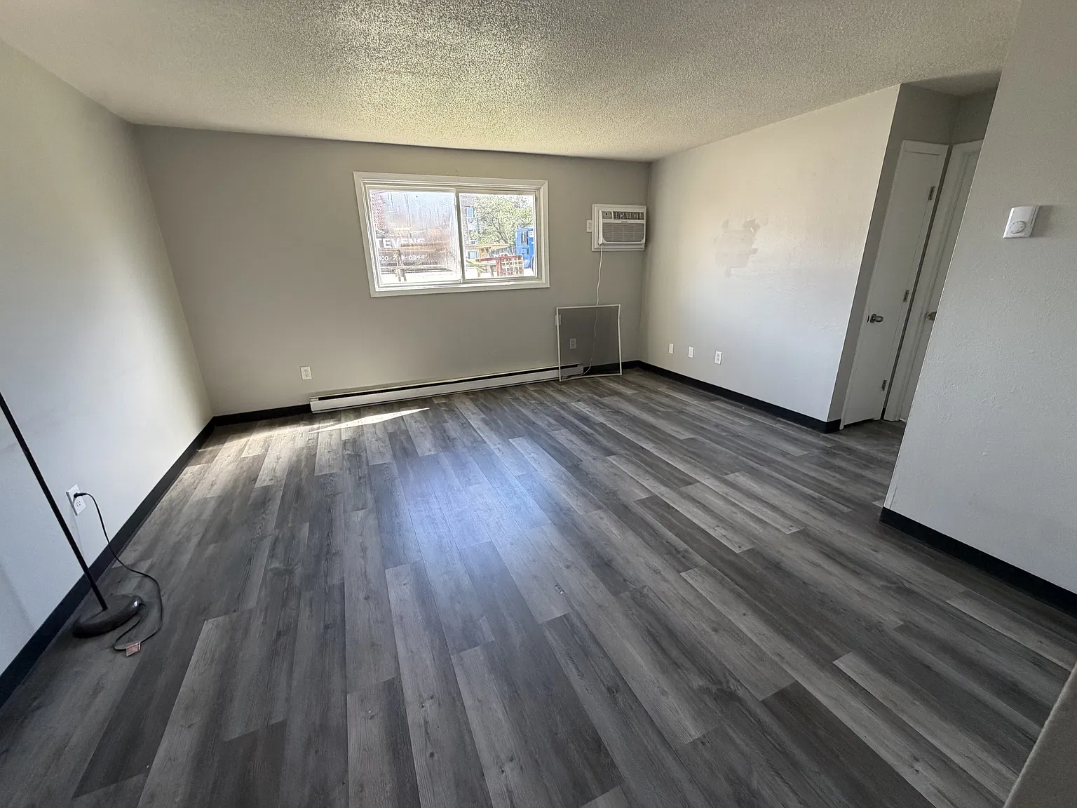 Keygate Manor-2555 - 1 — Photo 3