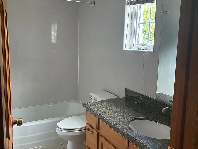 53 Bates St — Photo 7