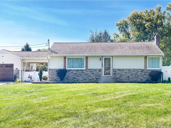155 Emmet Dr, Beaver Falls, PA 15010