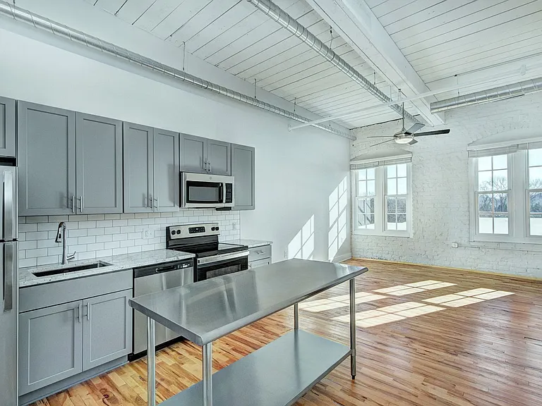 Piedmont Lofts — Photo 92