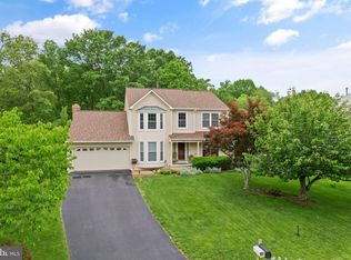 8032 Rocky Run Rd, Gainesville, VA 20155