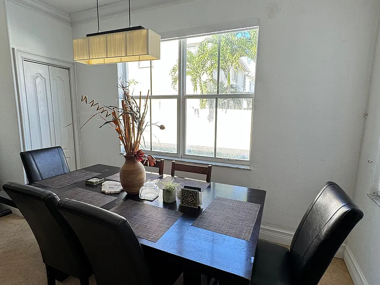 15481 SW 21st Ter — Photo 3