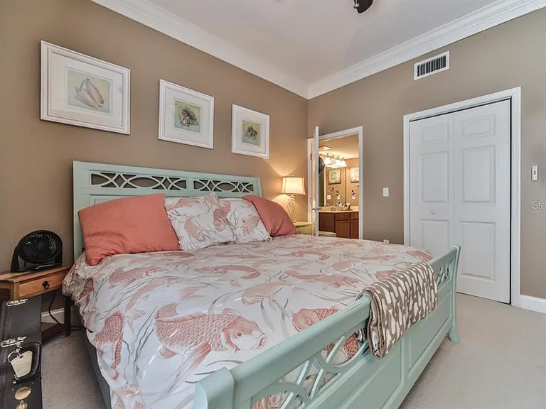 273 Middle Way #G — Photo 8