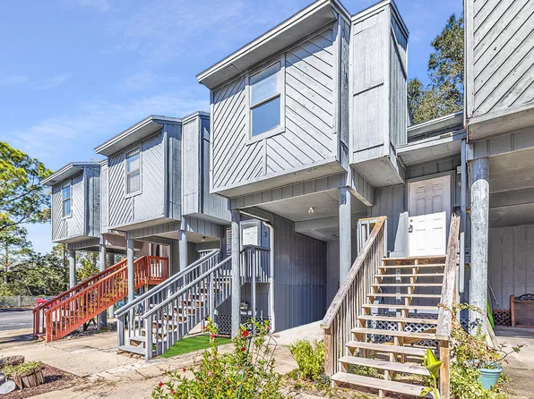 200 White St APT 9, Niceville, FL 32578
