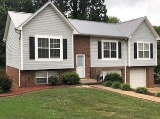 2012 Teak Ext, Conover, NC 28613