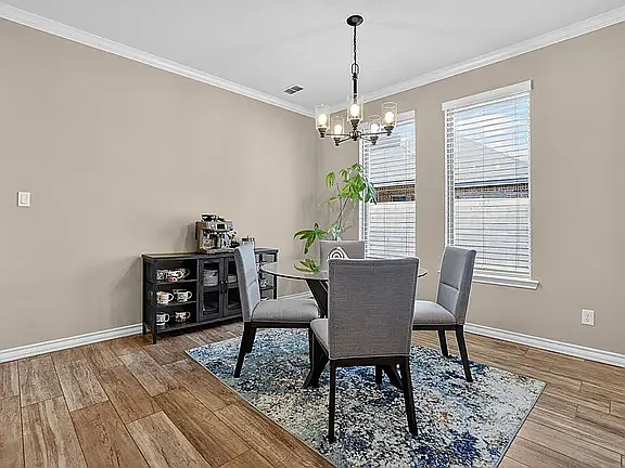 1209 Rhett Dr — Photo 6