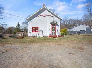 1677 Shady Plain Rd, Apollo, PA 15613