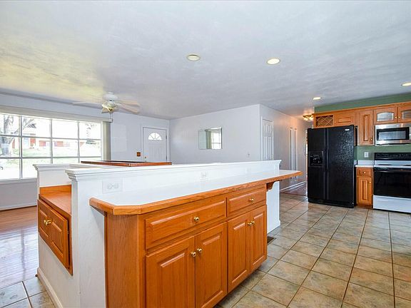 4th image of 510 Aragona Dr