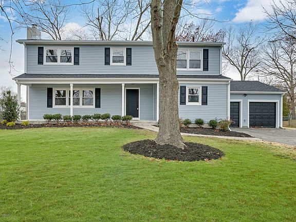 2nd image of 596 Deer Ln