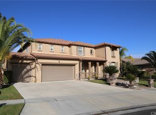 1273 Strawcross Ln, Corona, CA 92882