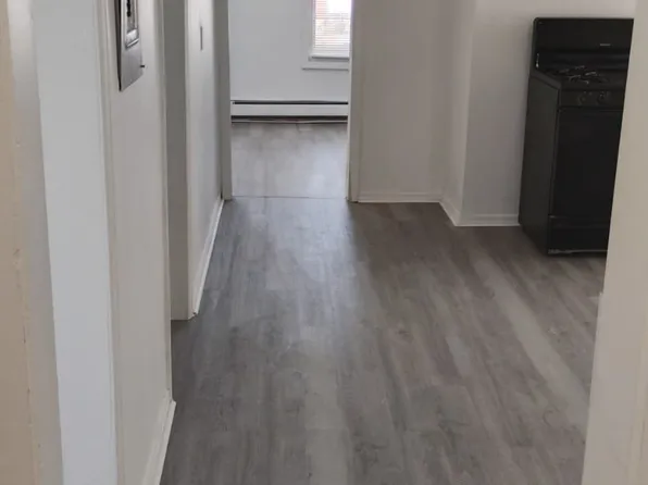 263 6th St #2, Bridgeport, CT 06607