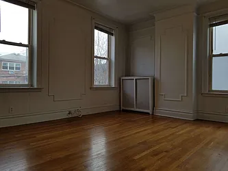 Rented by NYLA Realty