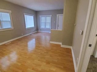 2238 E Walnut St, Des Moines, IA 50317