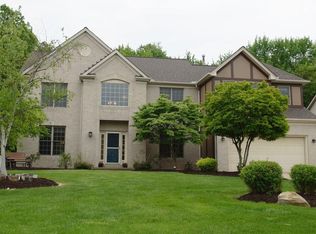 20507 Morar Cir, Strongsville, OH