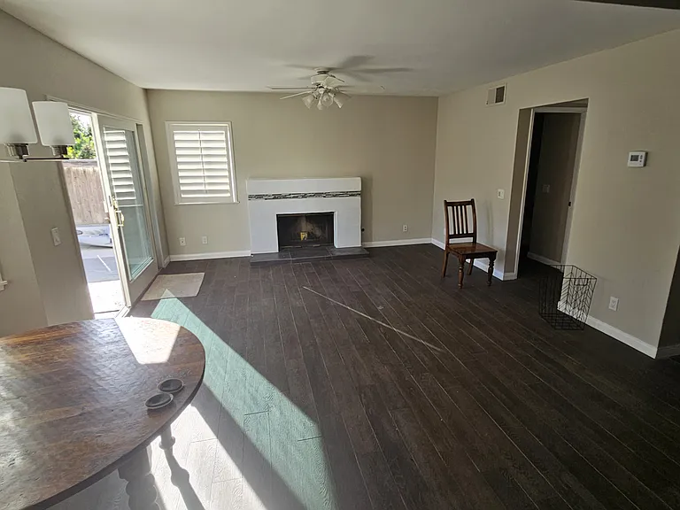 Family room just cleaned for new Tenant so view no furniture.