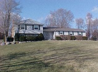 7147 Brighton Rd, Brighton, MI 48116