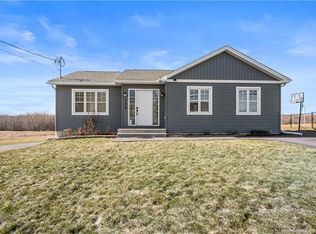 355 Dover Rd, Dieppe, NB E1A 7M3