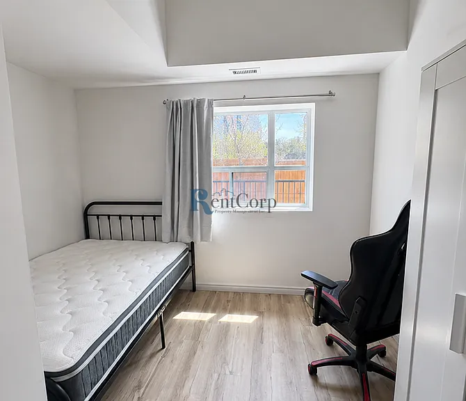 269 Sunview St #101 — Photo 9