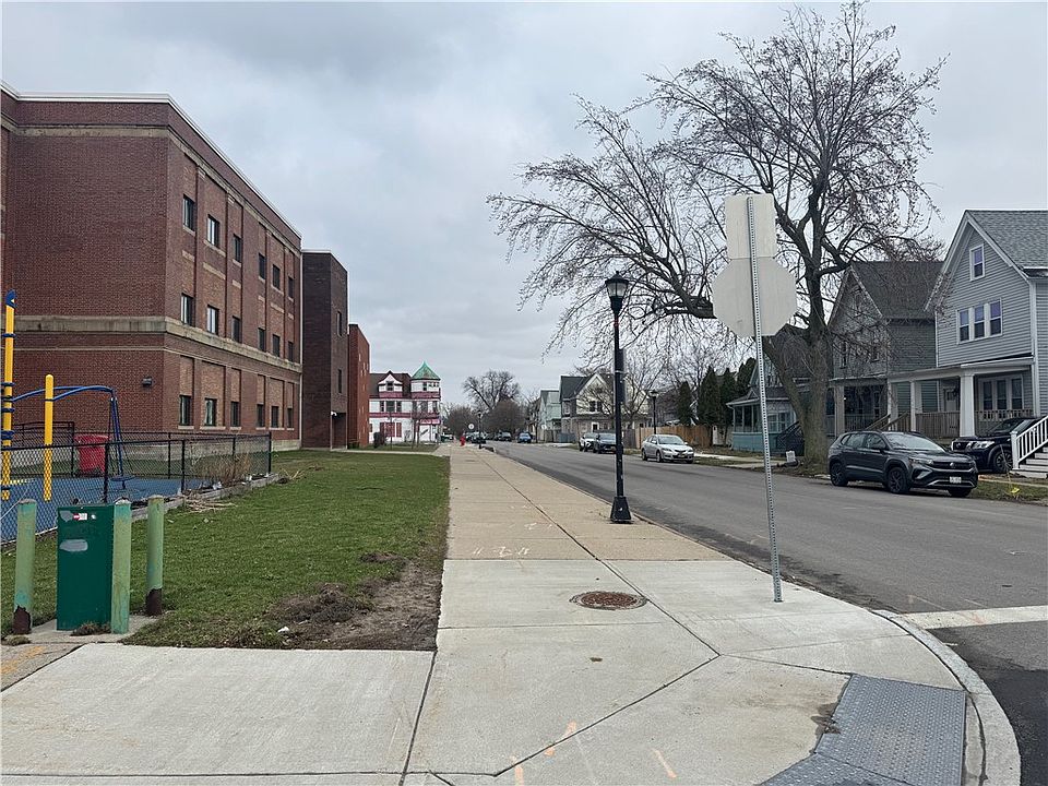 2nd image of 368 Auburn Ave Lot 16