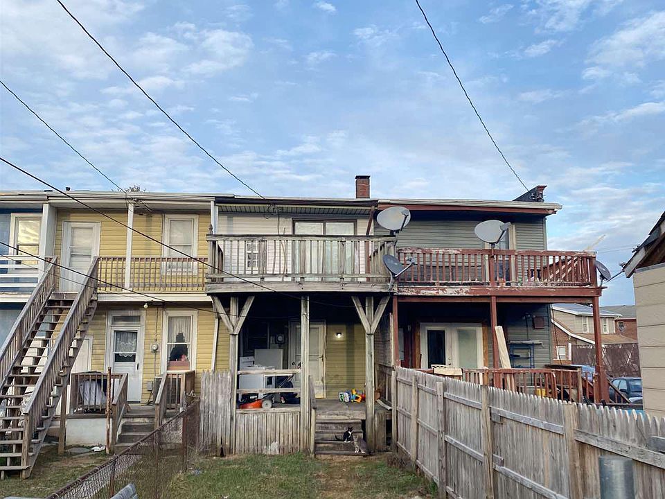 2nd image of 1034 Roosevelt Ave