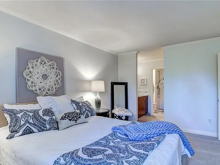 9201 NE Juanita Dr #104 — Photo 9