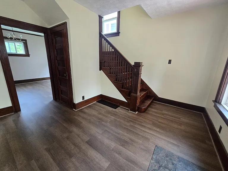 1335 Highland Ct — Photo 7