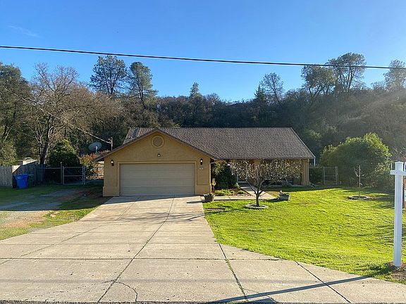 2nd image of 7681 Kirby St