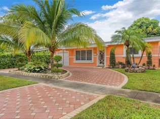 5881 NW 16th Ct, Sunrise, FL 33313