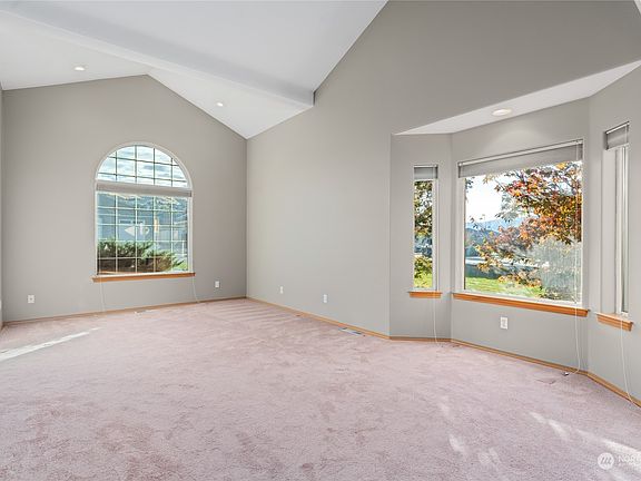 5th image of 609 Briarwood Drive