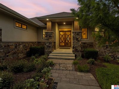 21114 Cedar St, Elkhorn, NE, 68022