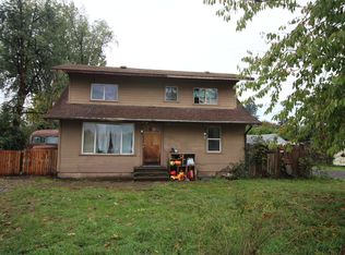 1108 8th St, Springfield, OR 97477