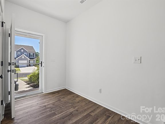 3rd image of 358 Drawbar Dr
