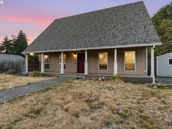 771 H St, Washougal, WA 98671