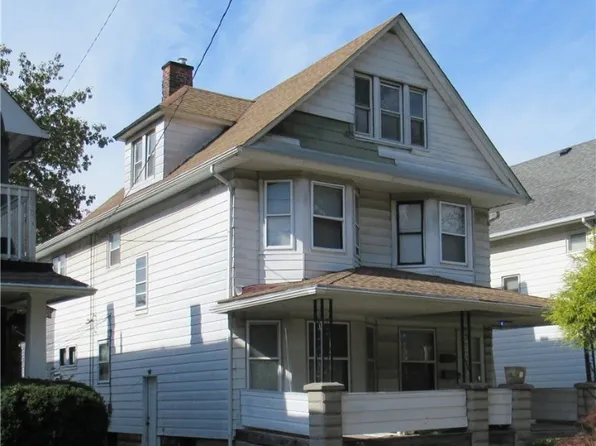 2670 E 130th St, Cleveland, OH 44120