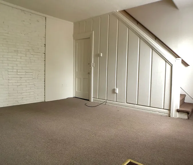 37 Hickory St — Photo 49