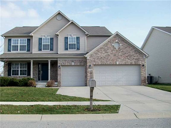 3rd image of 7839 Parkdale Dr