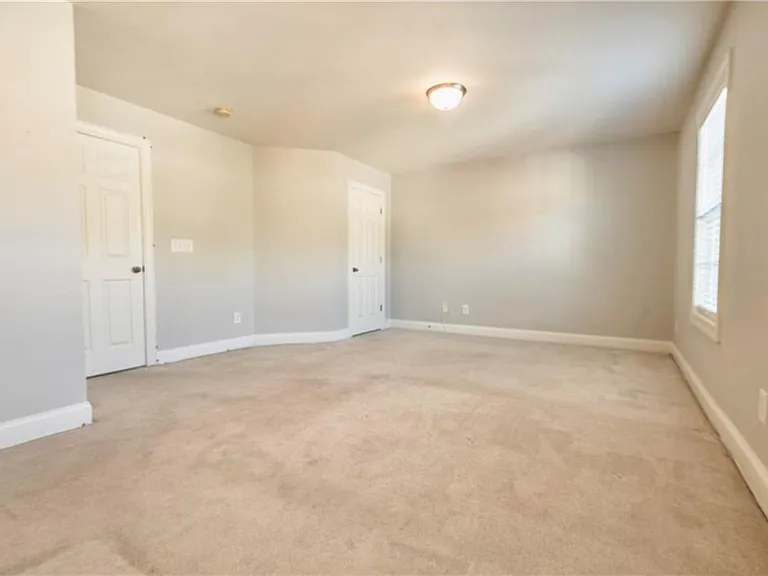 2249 Ewell Park Dr — Photo 23