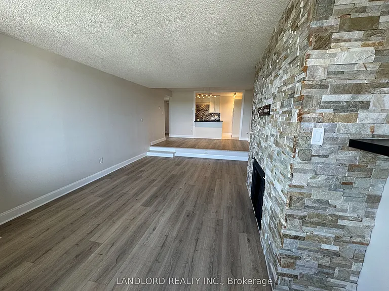 20 Speers Rd #1105 — Photo 20