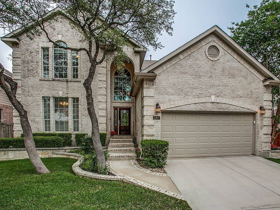 1st image of 526 Cypress Trl