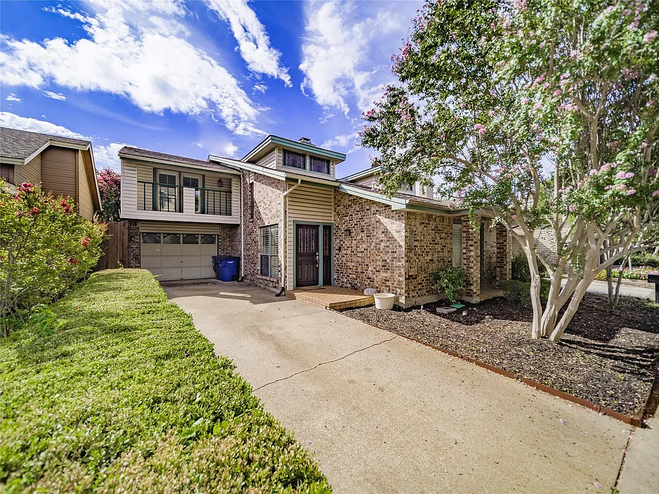 3112 San Jacinto St