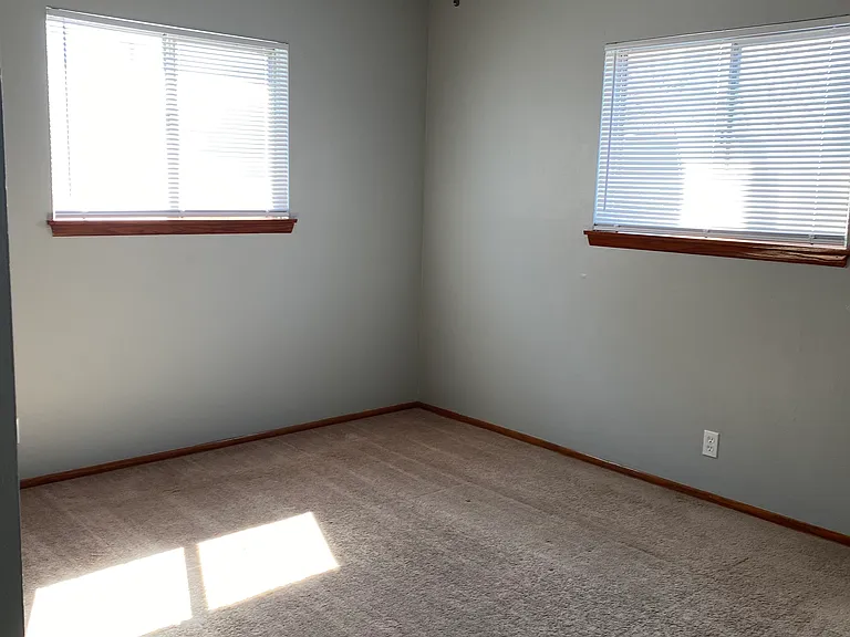 9729 W Hampton Ave — Photo 10