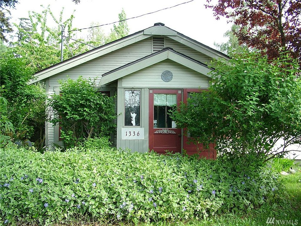 1st image of 1336 7th St