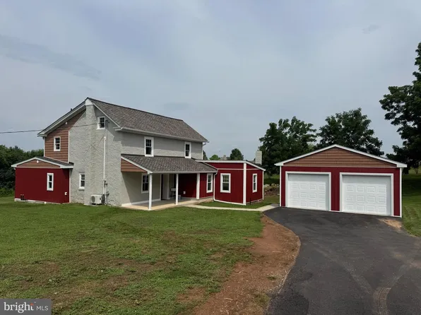 75 Black Matt Rd, Douglassville, PA 19518