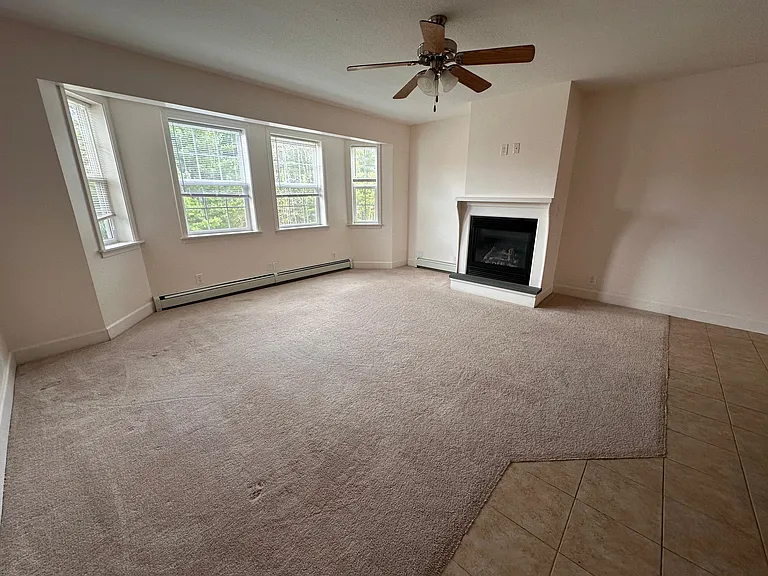 39 Village Cir #10 — Photo 2
