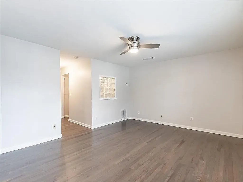 1 bed, 643 sqft, $1,800 — Photo 3