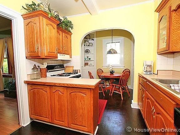 5th image of 185 E Cape Rock Dr