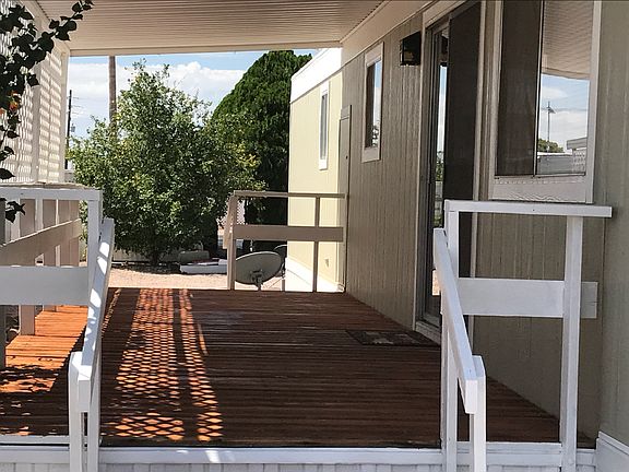 Covered Patio w/deck