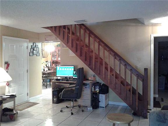 4th image of 252 San Remo Blvd