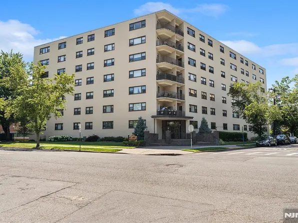 25 Grand Ave APT 5D, Hackensack, NJ 07601