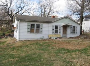 638 Highland Dr, Independence, MO 64050